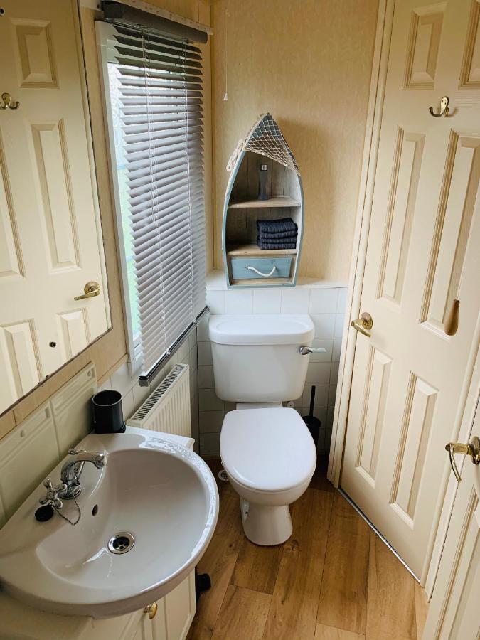 157 Amour Caravan Tywyn Buitenkant foto